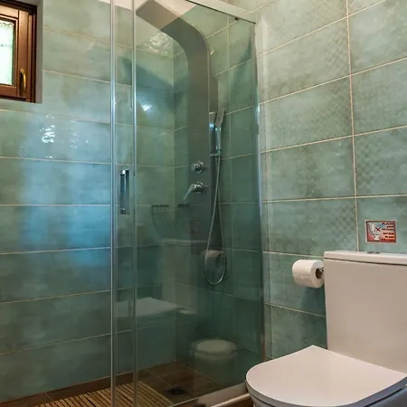 Petrichor * פורטאריה