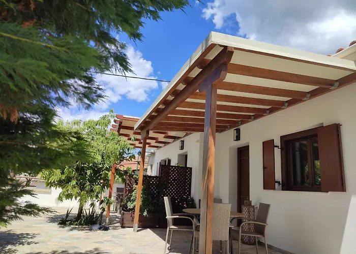 Petrichor Портария